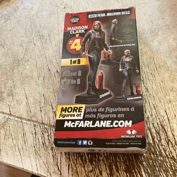 AMC fear the walking dead Madison - Picture 5 of 9